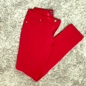 Sexy red jeggings